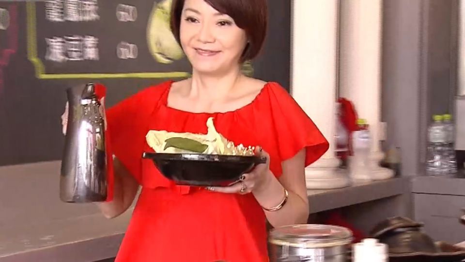 甄莉火鍋店生意好「找嘸人」關？負評多打臉