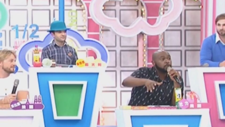 台灣小物太特別 機車防風手套 外國人看傻眼