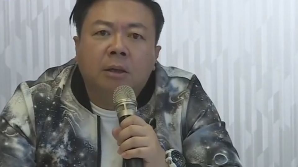 業者盜圖假冒宣傳 董至成夢到滿頭血快崩潰