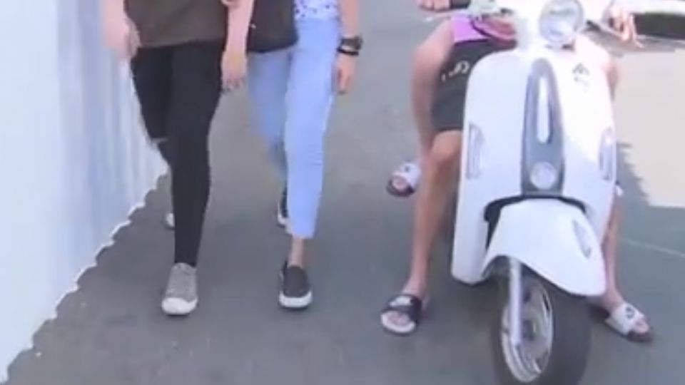 施工沒規劃行人動線 新竹火車站前變「危險路口」