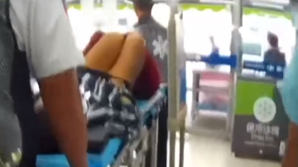 肝病孕婦酒癮發作！ 豪飲高梁酒醉倒賣場