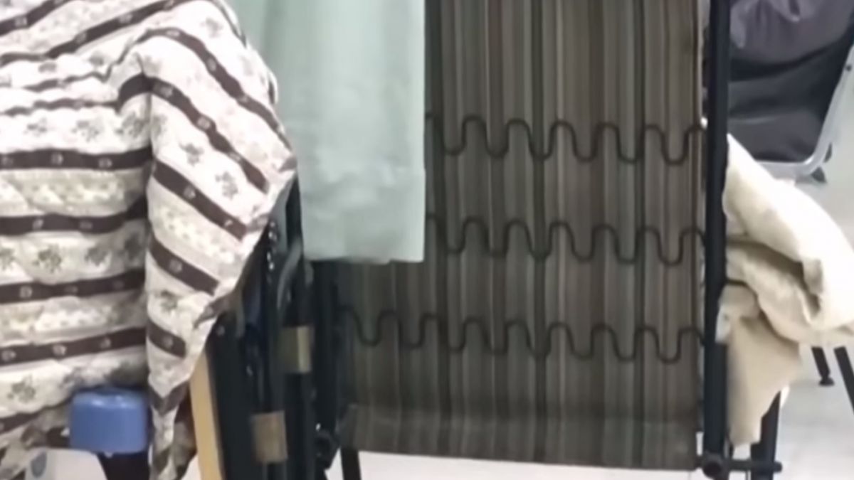 直擊急診室小蜜蜂橫行 兜租躺椅警衛無視?