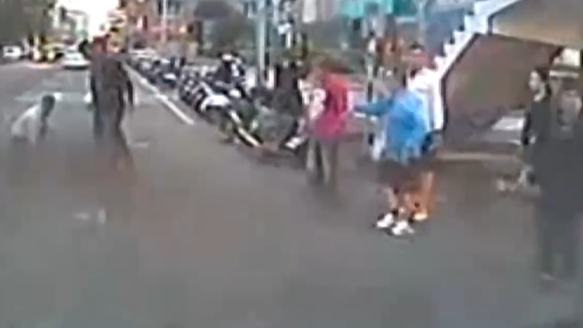 酒駕賓士輾父慘死 國小兒怒「判他死刑」