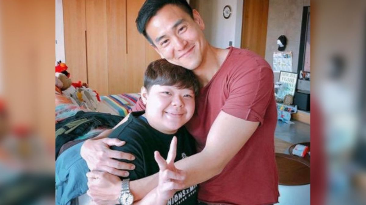 再拿下一位男神！小亨堡爽躺彭于晏懷裡 女網友暴動：我也要