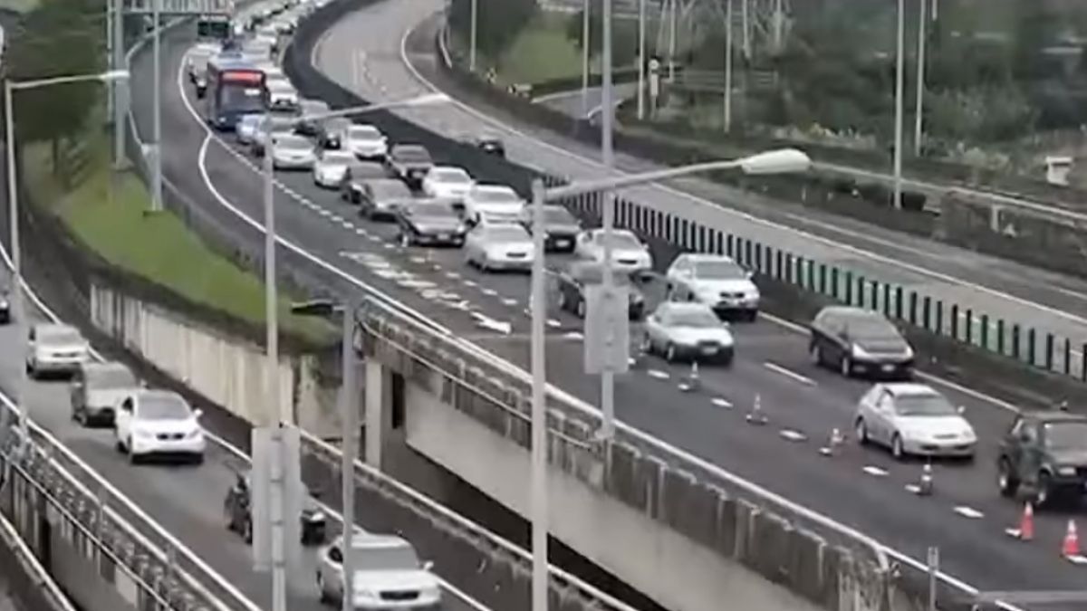 國5又變停車場！ 啟動匝道儀控流量管制