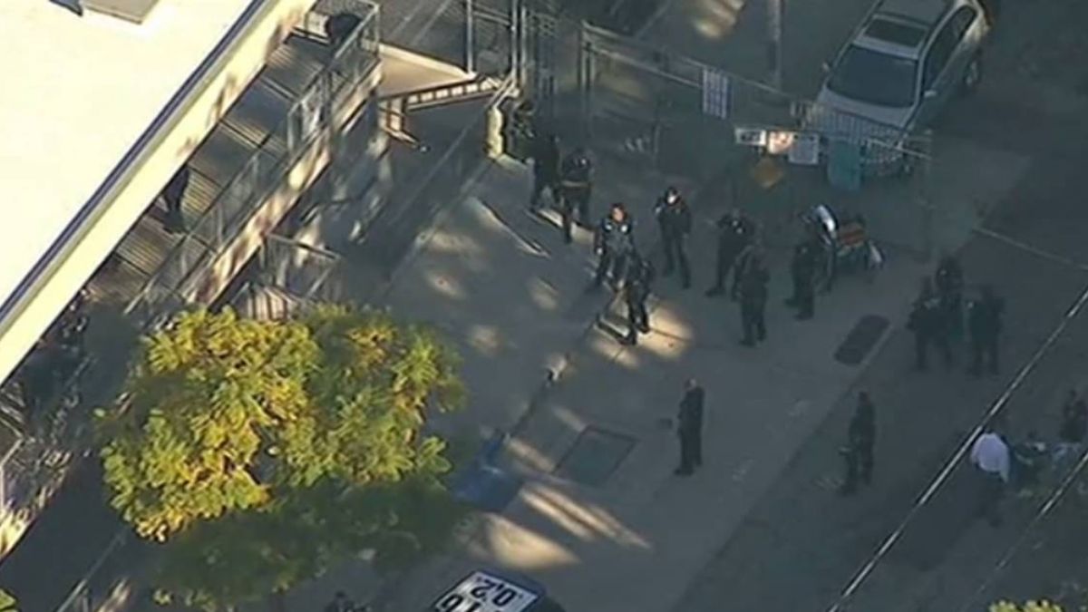 洛杉磯校園爆槍響！12歲少女教室突開槍 男學生頭部中彈