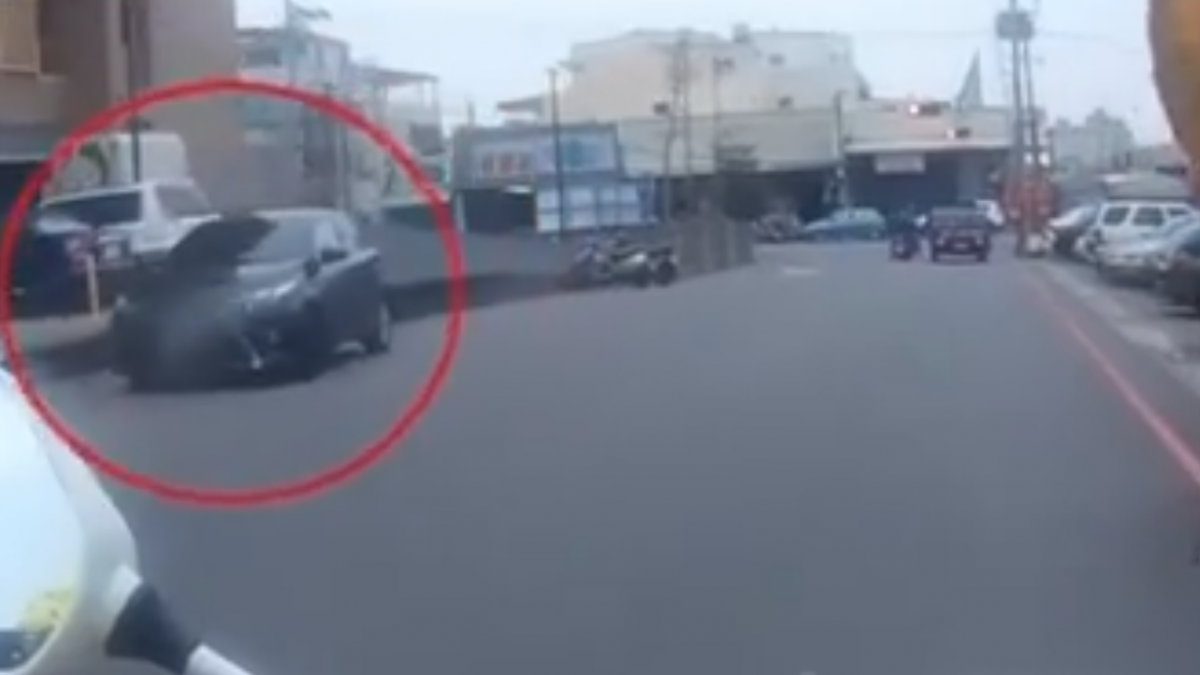 藏毒違停心虛 女嫌開車落跑警匪追逐10公里