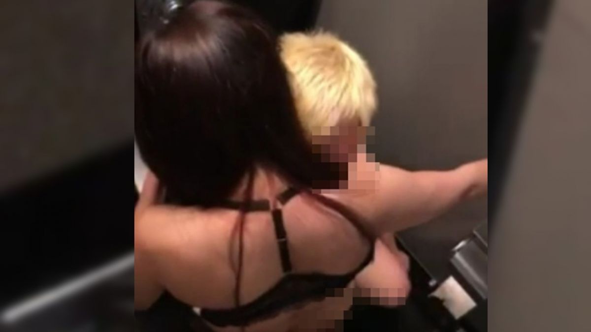 金髮男廁所大戰女伴！5分鐘影片叫聲酥麻 網凍未條