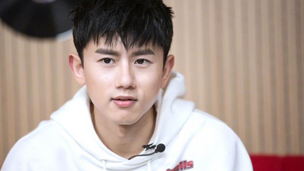 玩遊戲缺氧昏倒！張杰臉撞椅子送醫…節目組竟嗆觀眾：別亂傳