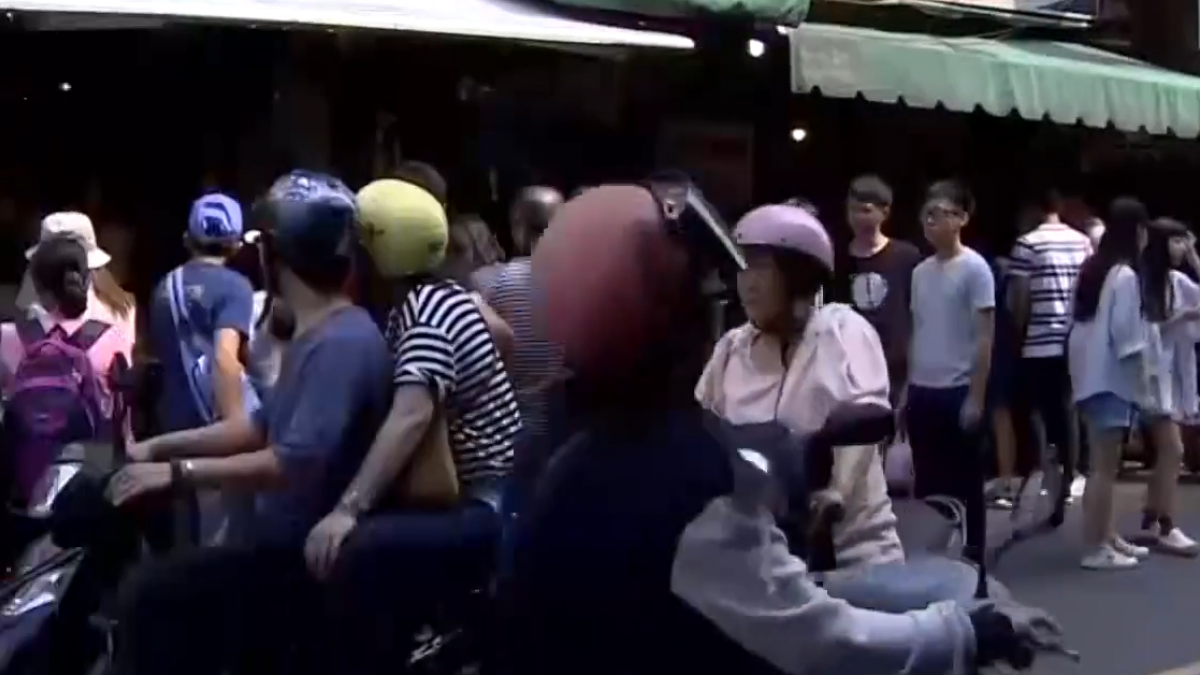 台南國華街 春假第一天擠滿人潮