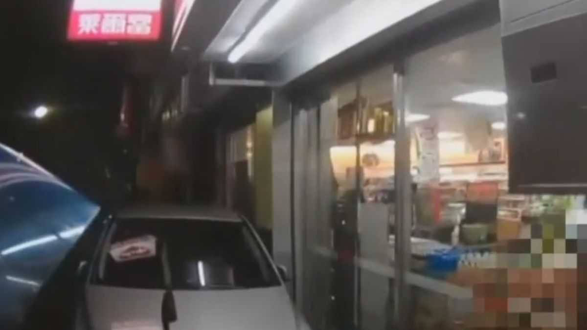 又是你！通緝犯遭逮報哥哥身分 警認衣服識破