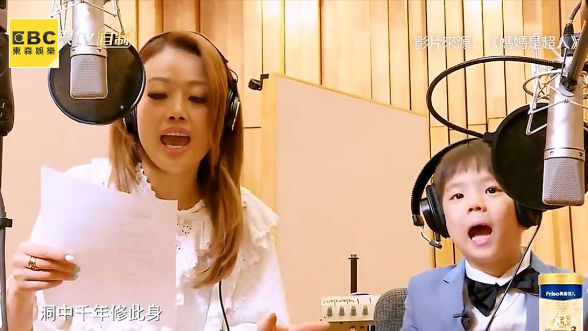 嗯哼親自教學「成名作」歌后容祖兒化身少女粉