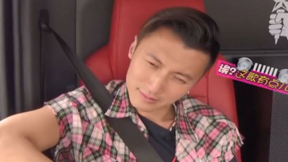 謝霆鋒罕見示愛！簡單2句變相放閃 讚「菲」好會唱