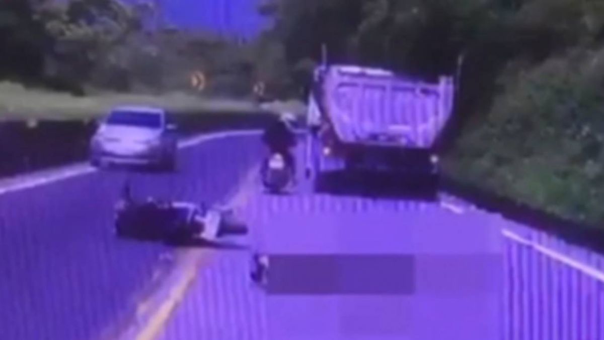 男大生超車自摔被輾死！砂石車駕駛挨告不起訴