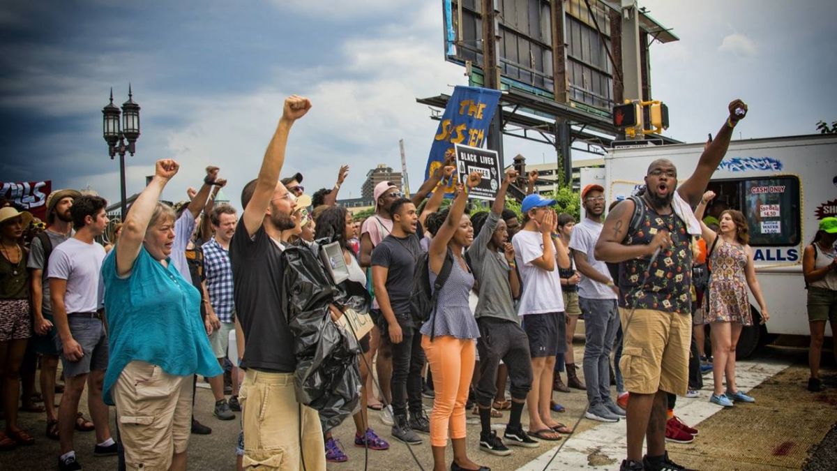 陸「P2P難民」陳情 北京嚴控管氣氛詭譎