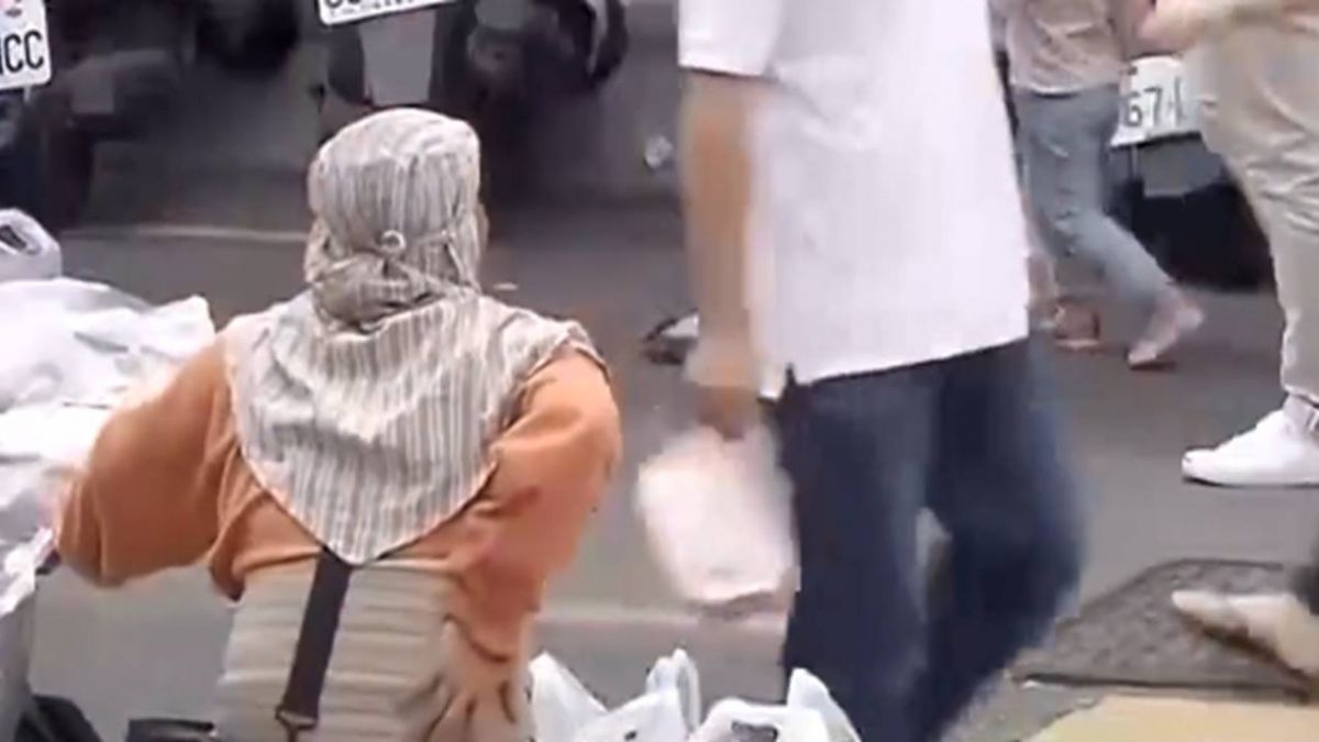 秋菊阿嬤賣蜜餞養全家「攏係假」！網踢爆：有2棟房子